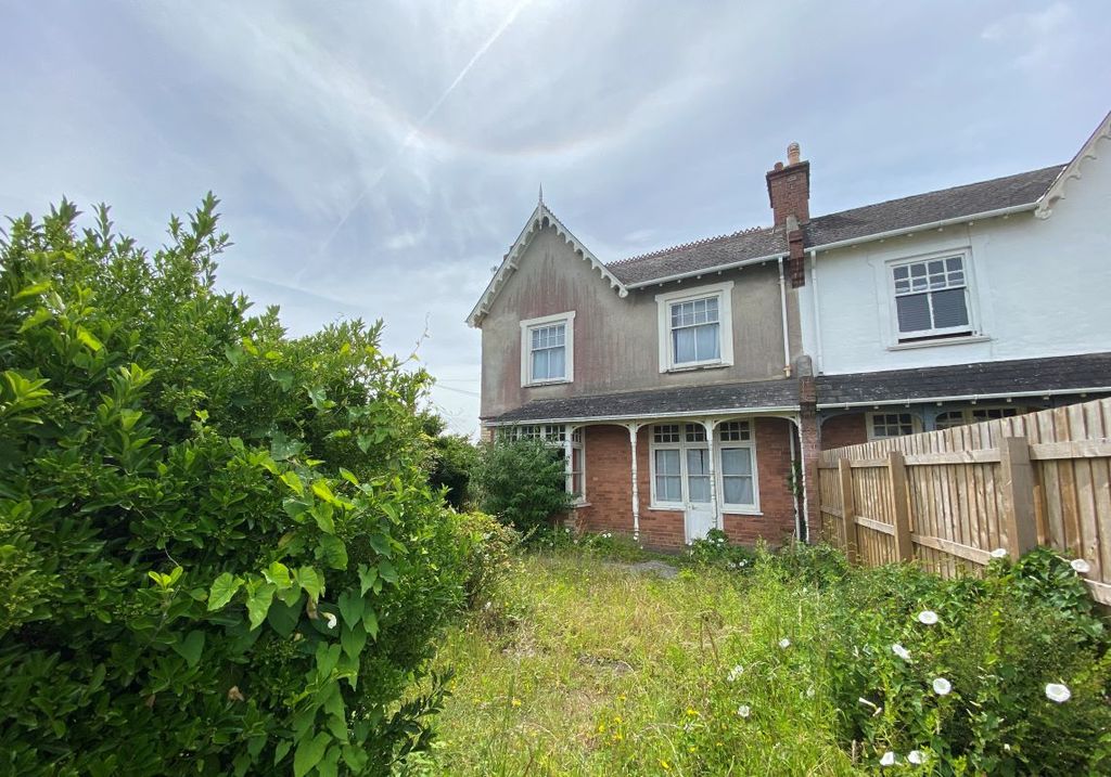 Property photo 1 of 6 Main