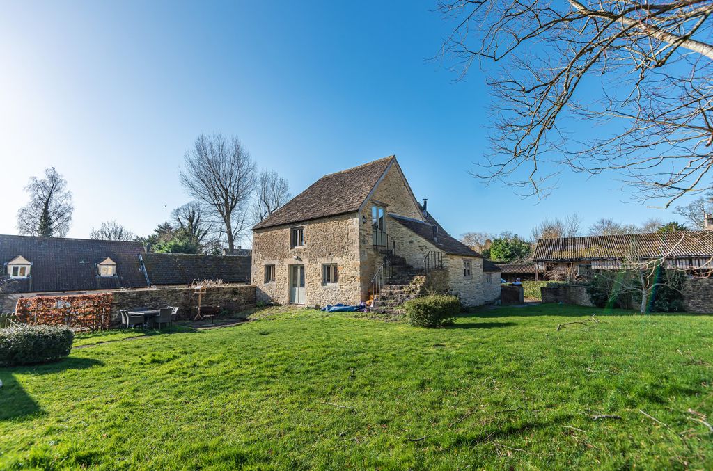 Additional image 11 of 4 bed detached house to rentDoughton, Tetbury GL8
