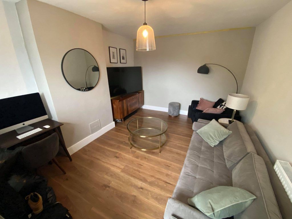 Property photo 2 of 5