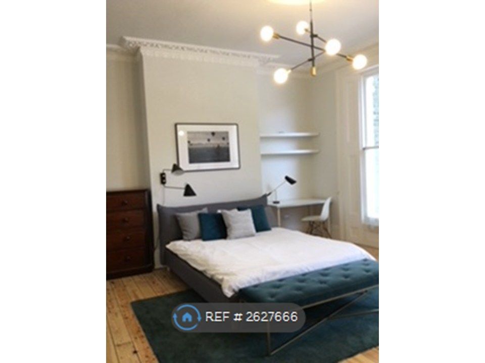 Property photo 1 of 18 Elegantly Designed Bedroom. One Person Only.