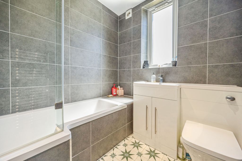 Additional image 8 of 3 bed flat for saleRosebery Crescent, Gorebridge EH23
