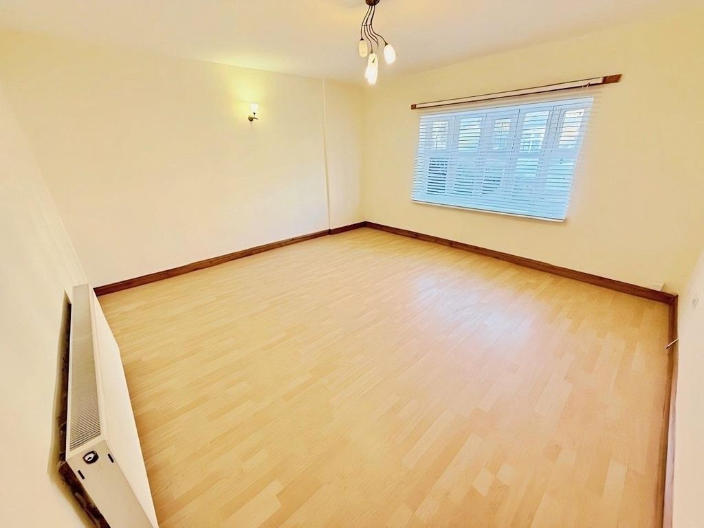 Property photo 2 of 18 7d6d38Bf-1.Jpg