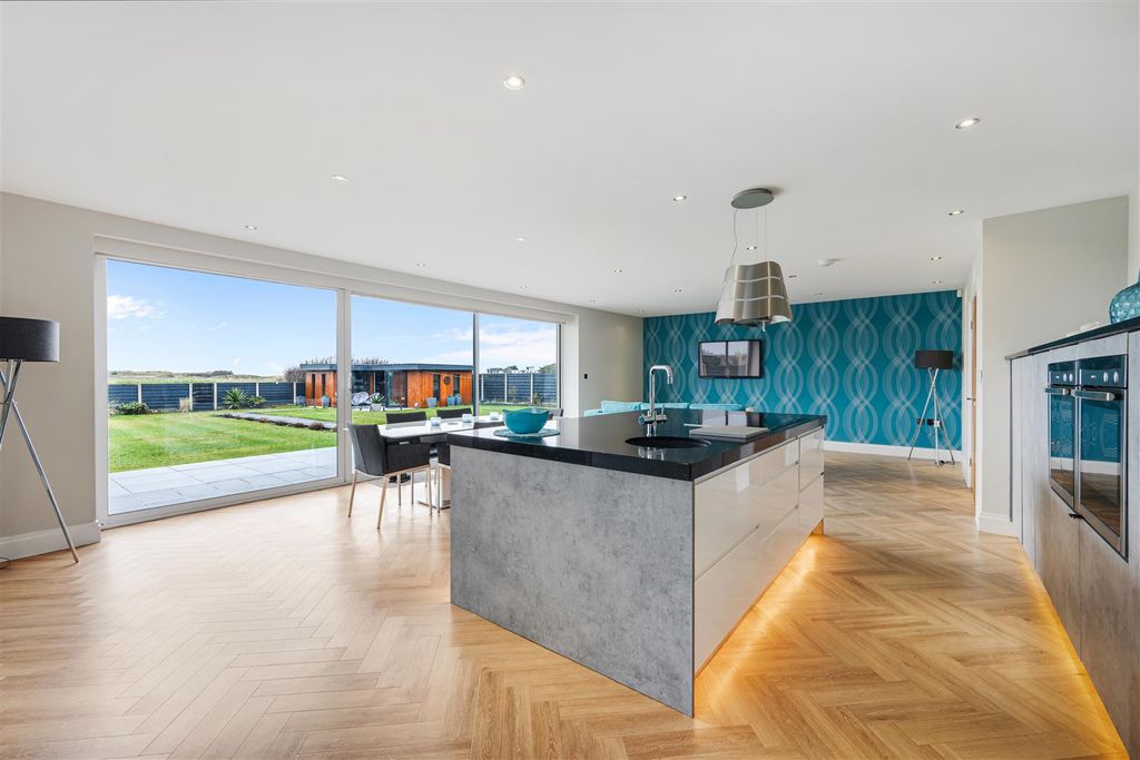 Property photo 3 of 40 Dsc_7155.Jpg