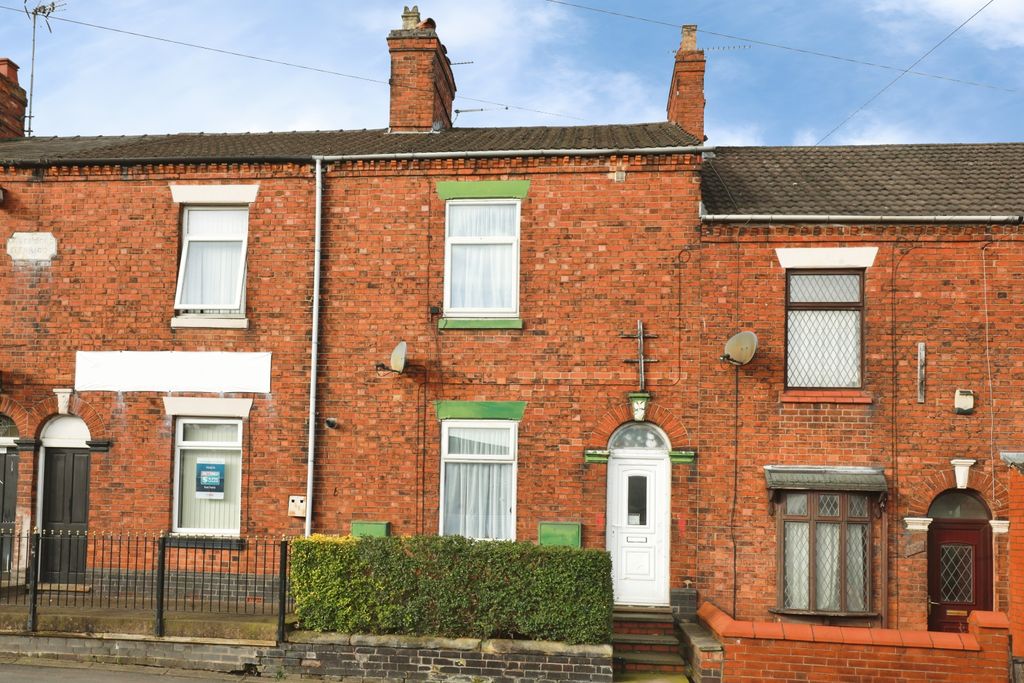 Property photo 1 of 18