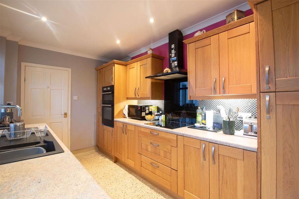 Additional image 10 of 3 bed semi-detached house for saleBlackwood Road, Pontllanfraith NP12
