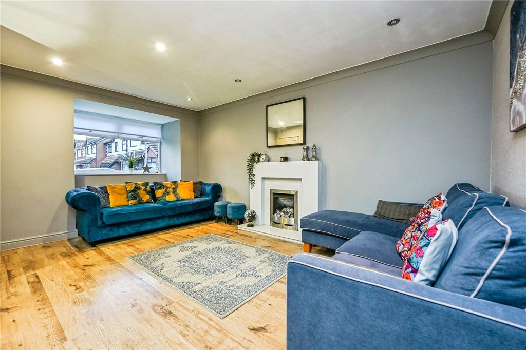 Property photo 3 of 16 Picture No. 08