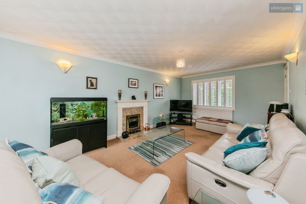 Property photo 2 of 20 Pbox-Img.Jpg
