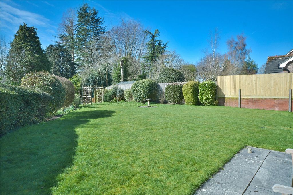 Property photo 3 of 16 Picture No. 19