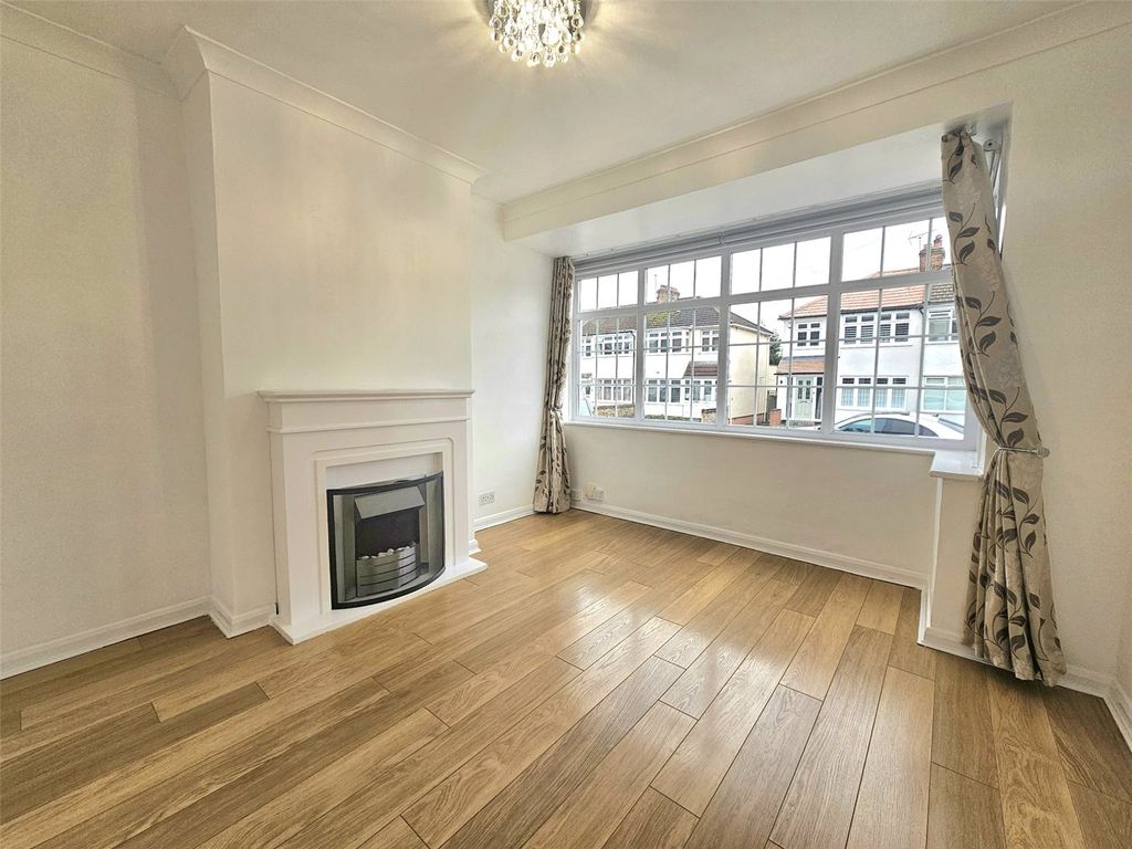 Property photo 3 of 15 Picture No. 57