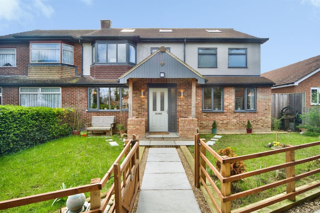 Property photo 1 of 20