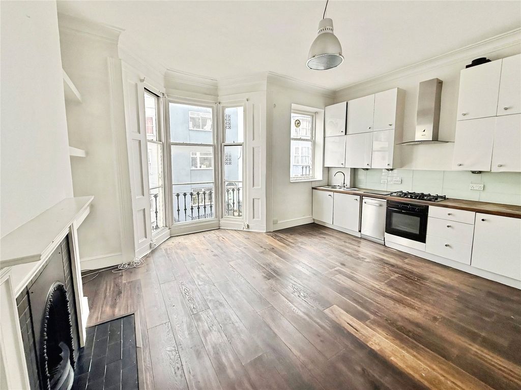 Property photo 2 of 11 Picture No. 11