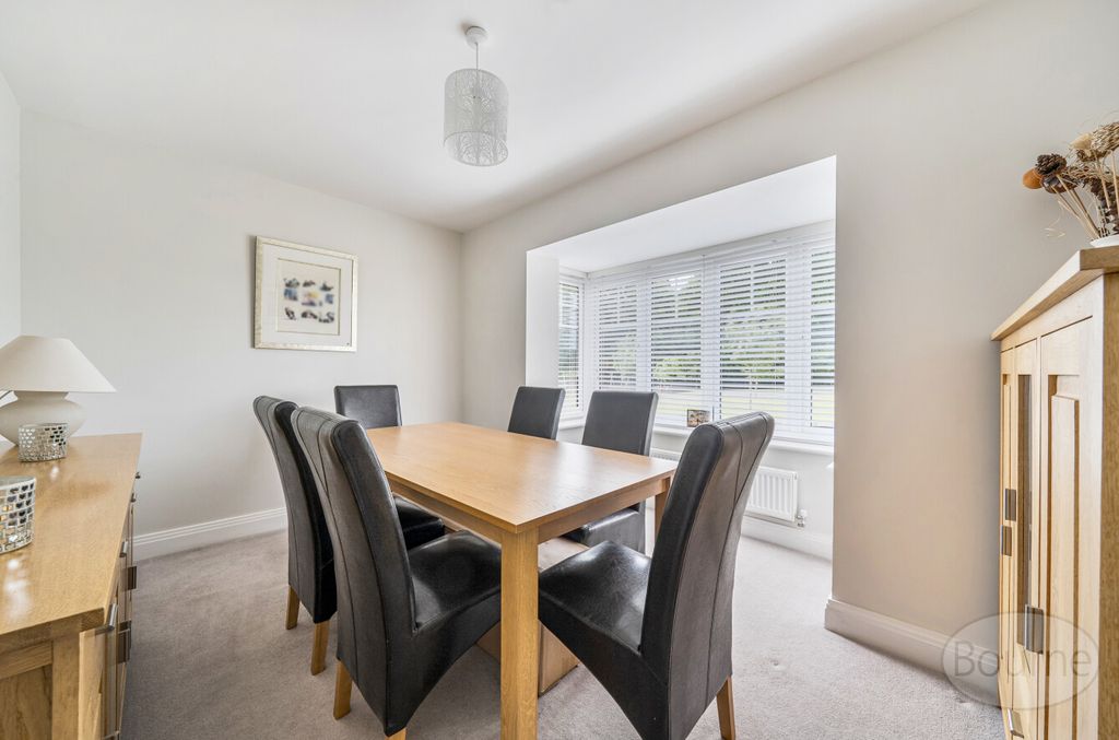 Property photo 3 of 18 F78Df92B-4E78-418...