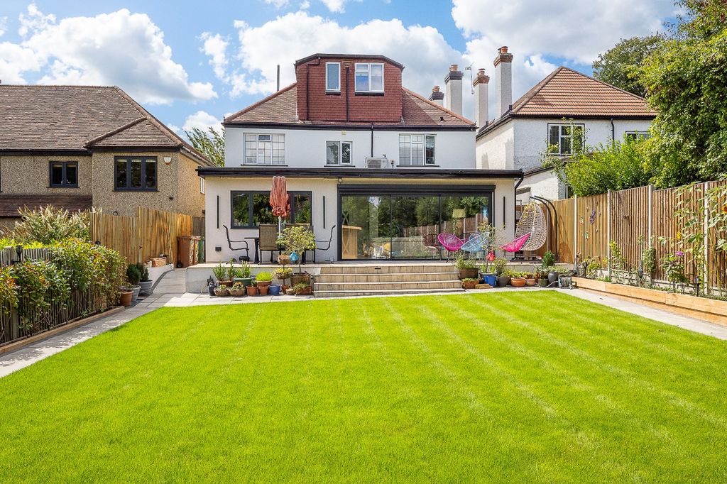 Property photo 1 of 27 Picture No. 43