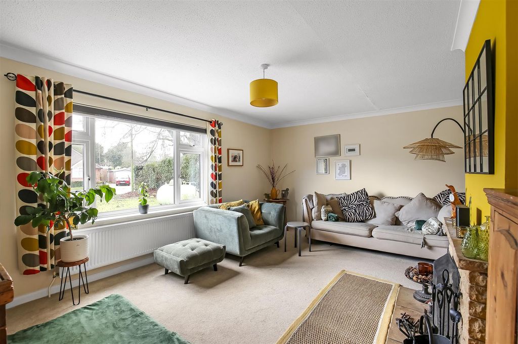 Property photo 2 of 11 Img_6401.Jpg