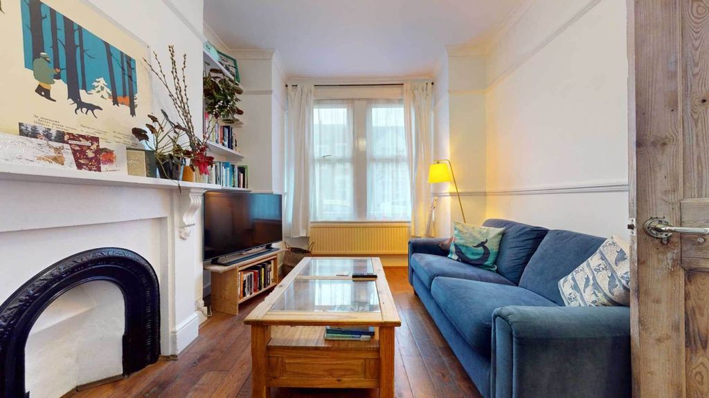 Property photo 3 of 15