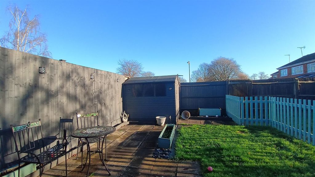 Property photo 3 of 13 Garden2.Jpg