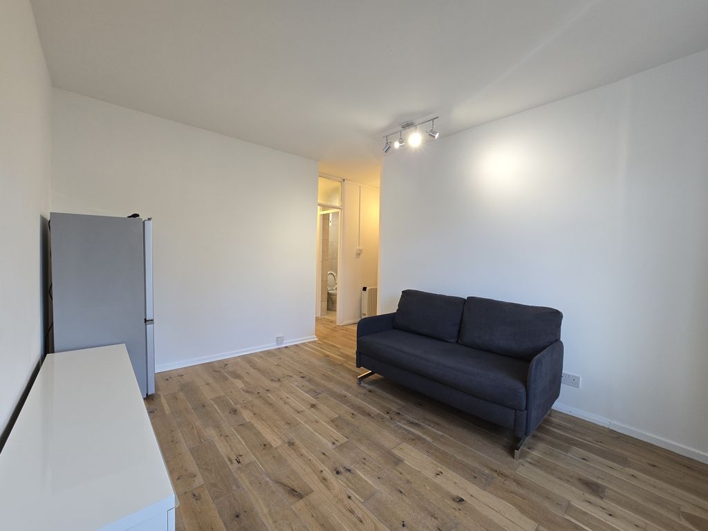 Property photo 2 of 5 Gallery