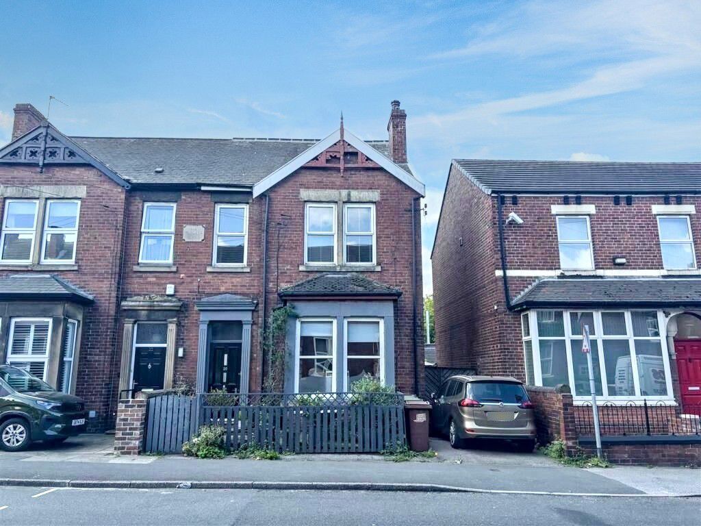 Property photo 2 of 3