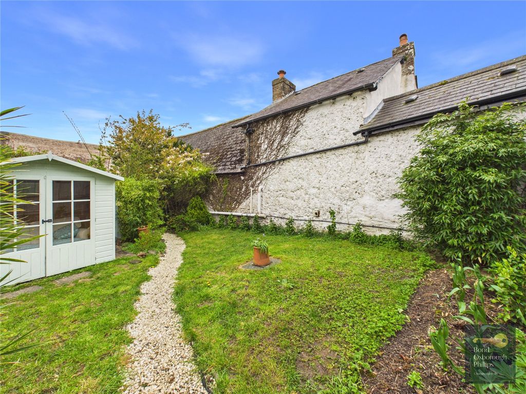 Property photo 2 of 25 Picture No. 38