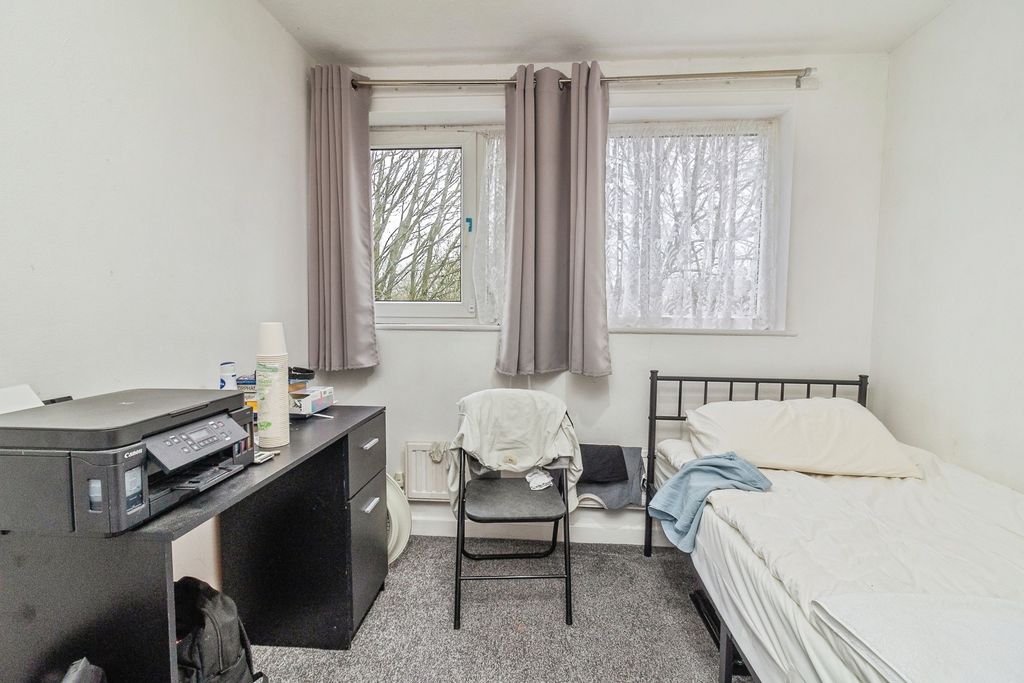 Property photo 3 of 20 Pbox-Img.Jpg