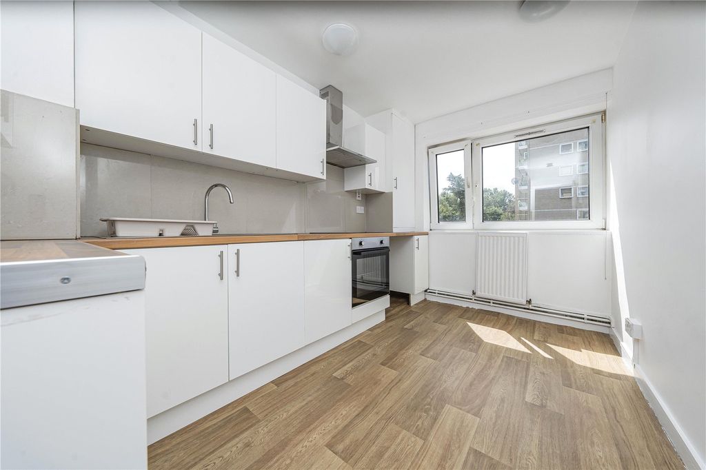 Property photo 2 of 11 Picture No. 07