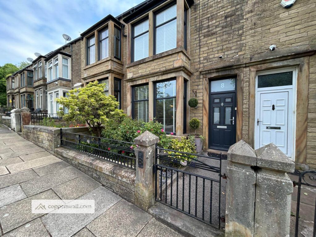 Property photo 2 of 29