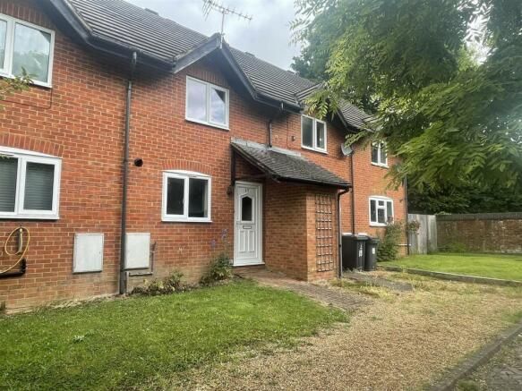 Property photo 1 of 11 17 Pipers Front.Jpeg