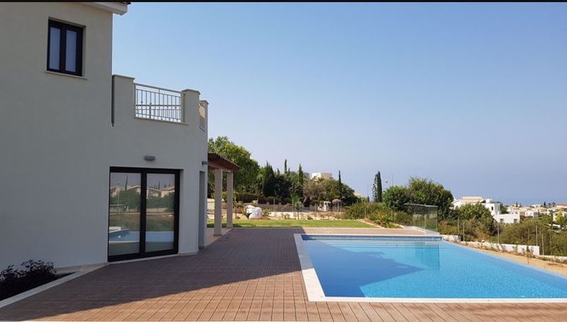 Property photo 2 of 21 Sun Terrace &amp; Pool