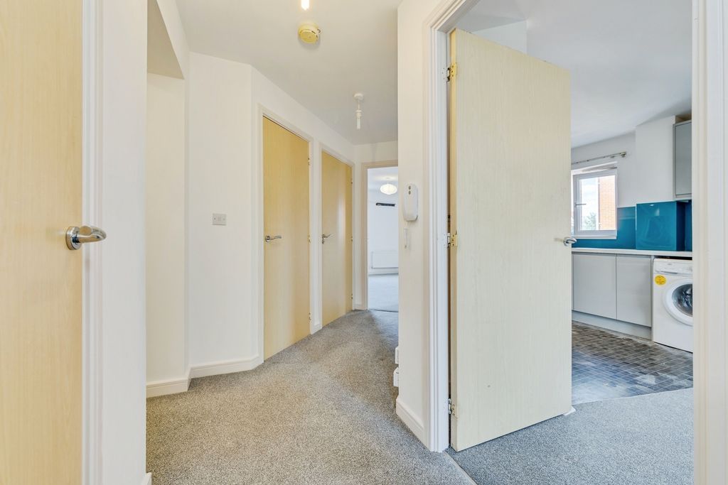 Property photo 2 of 11 Pbox-Img.Jpg