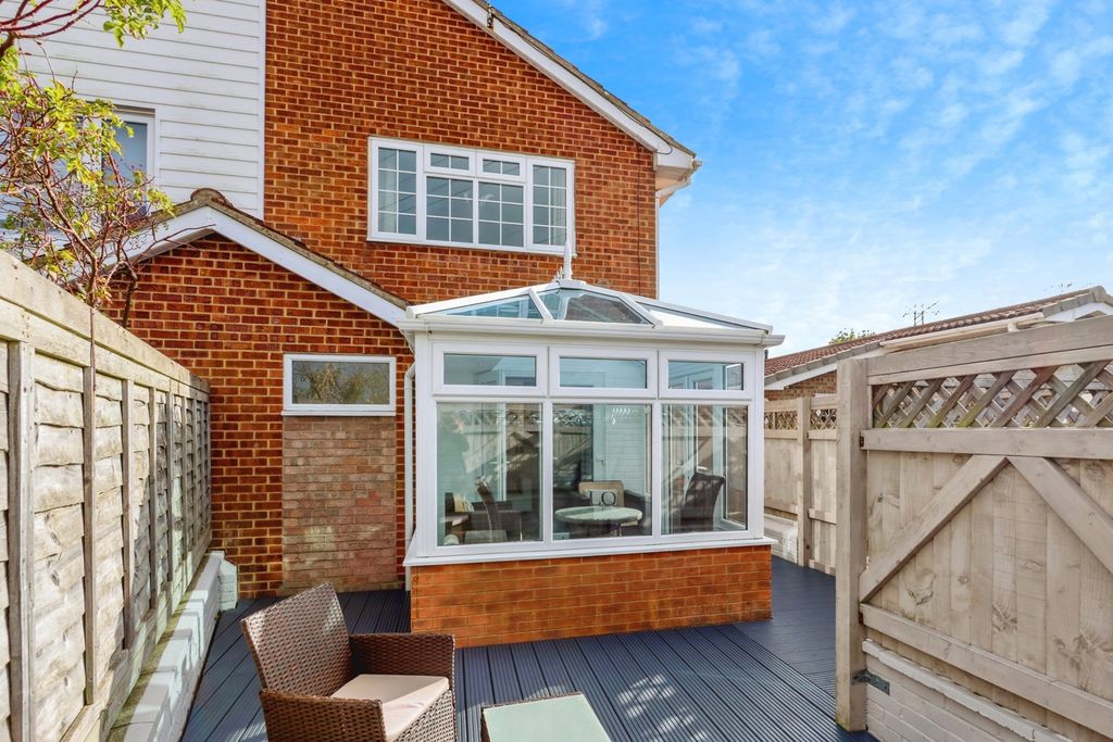 Property photo 1 of 17 Photo