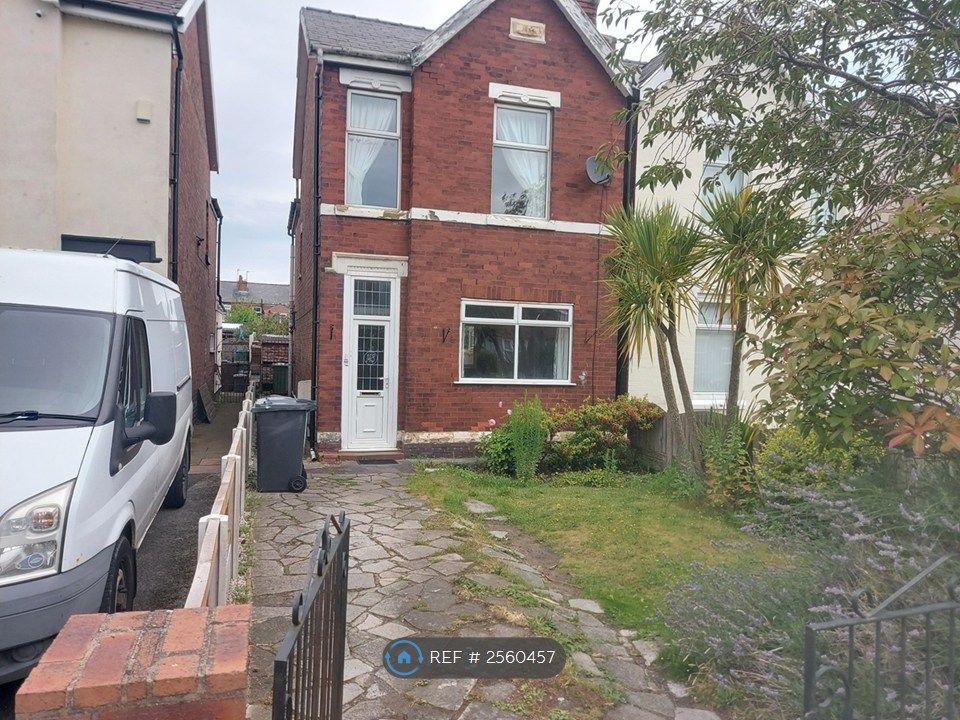 Property photo 1 of 7