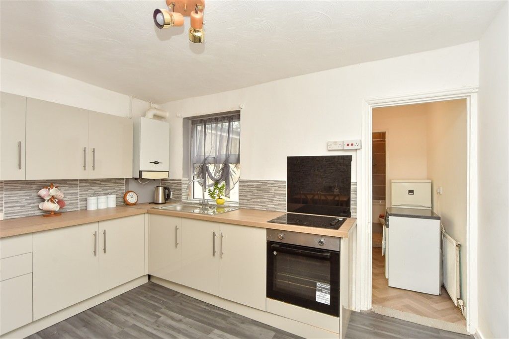 Property photo 2 of 8 Kitchen/Diner