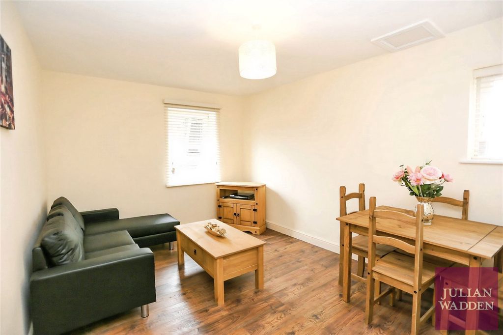 Property photo 2 of 6 Picture No. 08