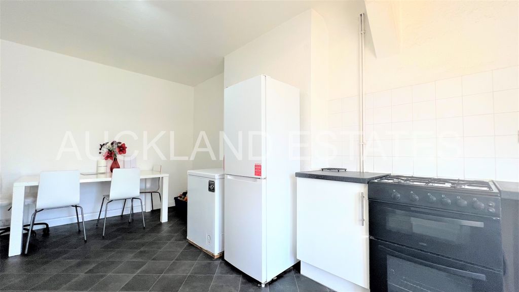 Property photo 1 of 10 Img_1316_2_Original