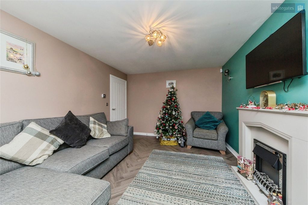 Property photo 3 of 17 Picture No. 03