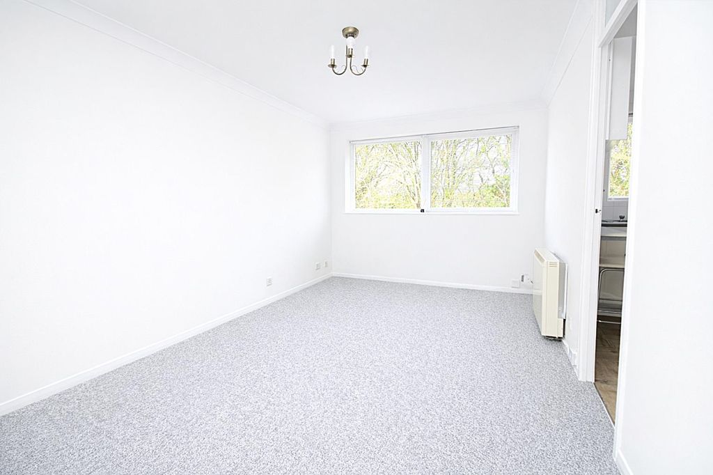 Property photo 3 of 8 Living Room