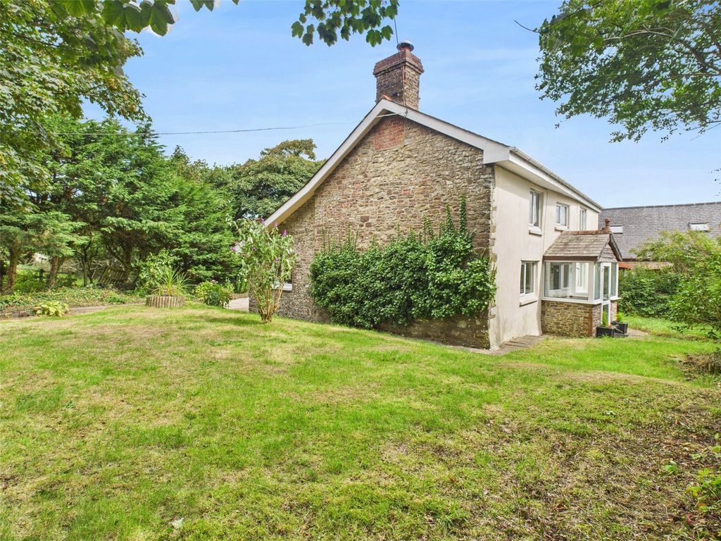 Property photo 1 of 16 Picture No. 14