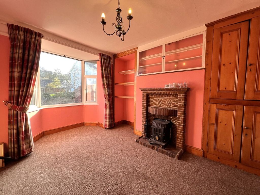 Property photo 3 of 12 Picture No. 10