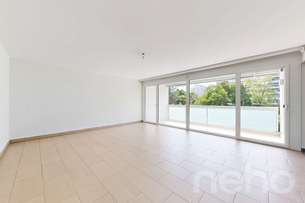 Property photo 2 of 3