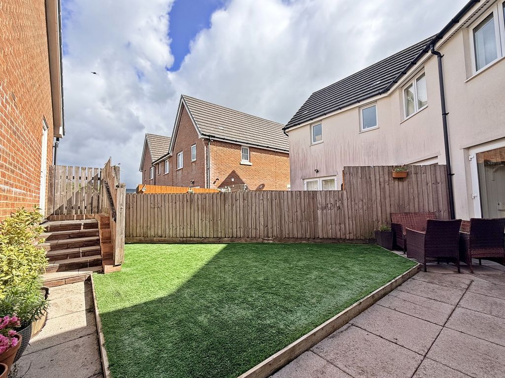 Property photo 2 of 29 Rear Garden