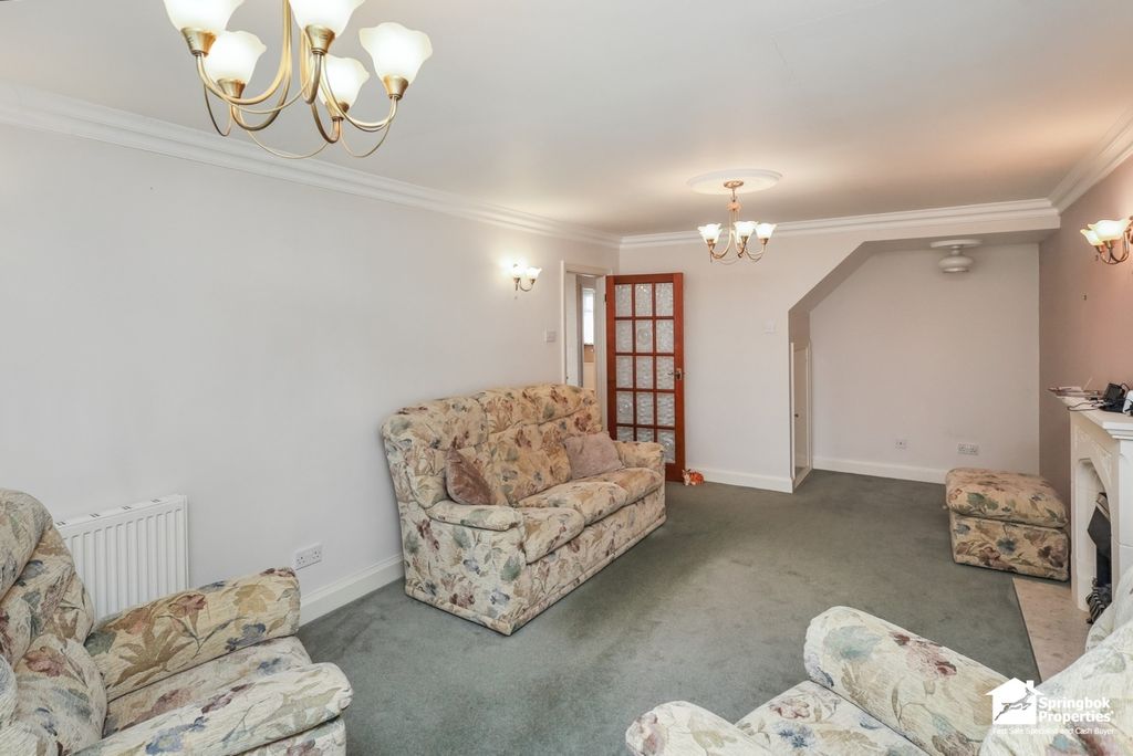Property photo 3 of 25 2