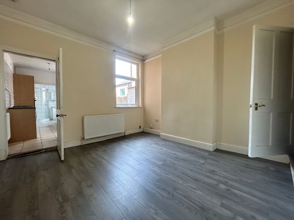 Property photo 3 of 11 Reception Room