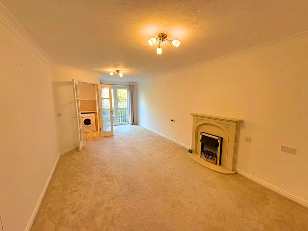 Property photo 3 of 9