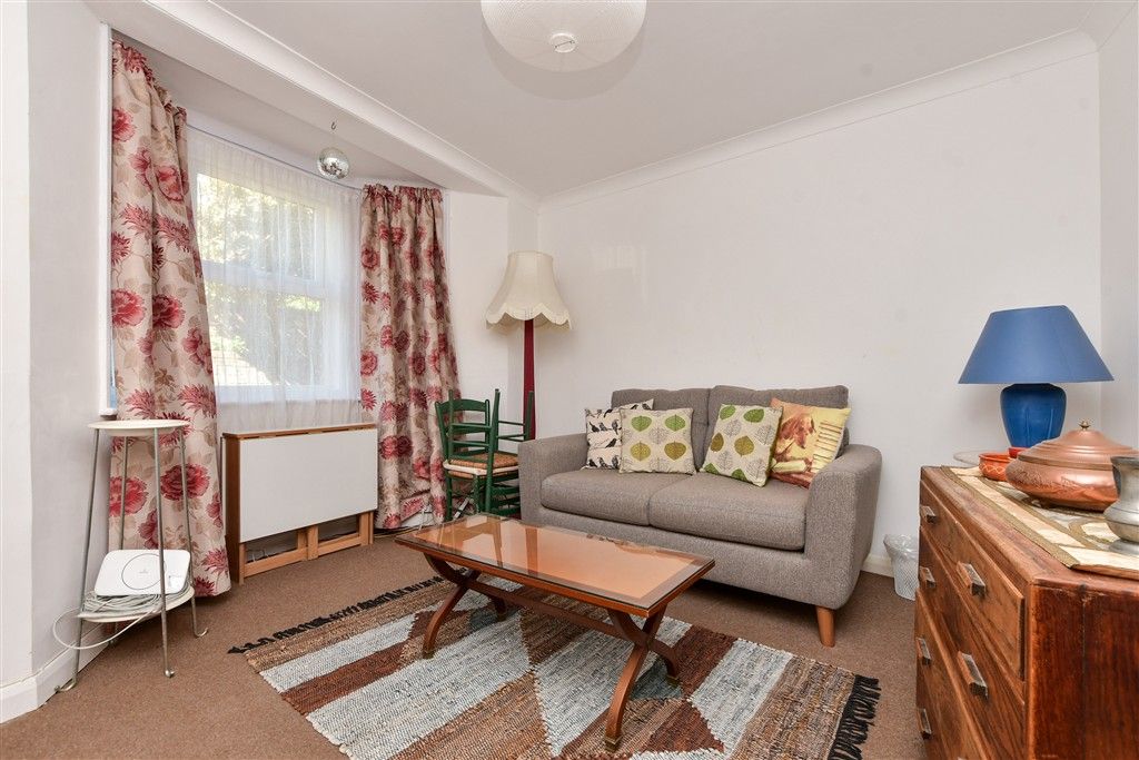 Property photo 3 of 9 Dining Room