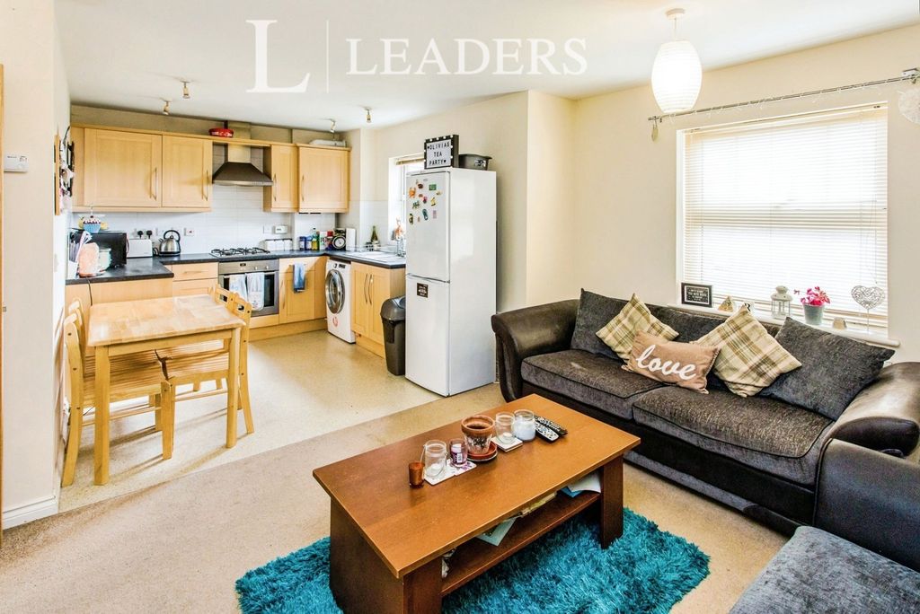 Property photo 2 of 9 Pbox-Img.Jpg