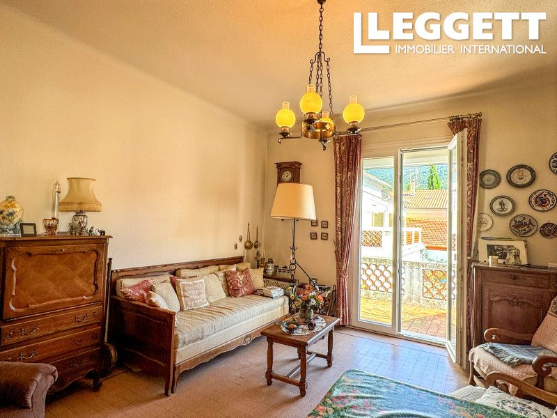 Property photo 1 of 10