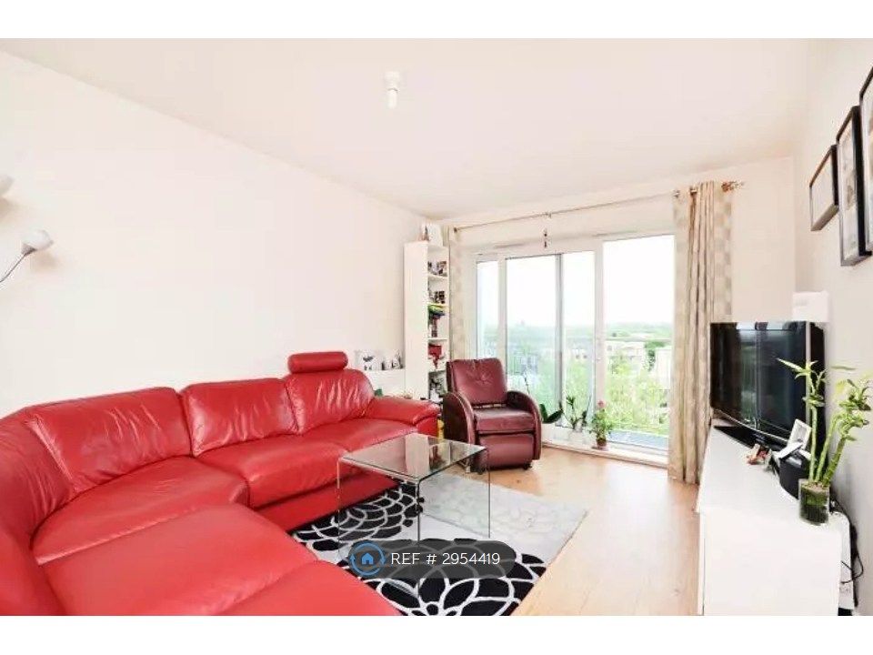 Property photo 3 of 6