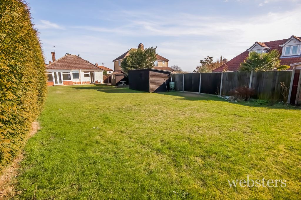 Property photo 2 of 14