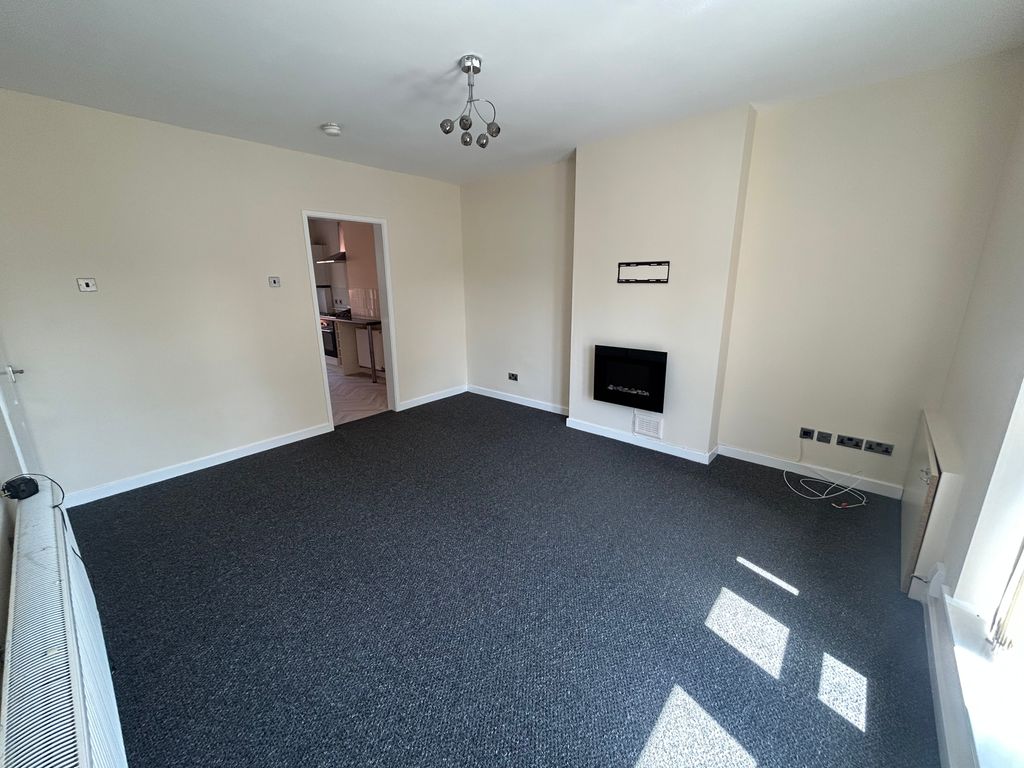 Property photo 3 of 7 View