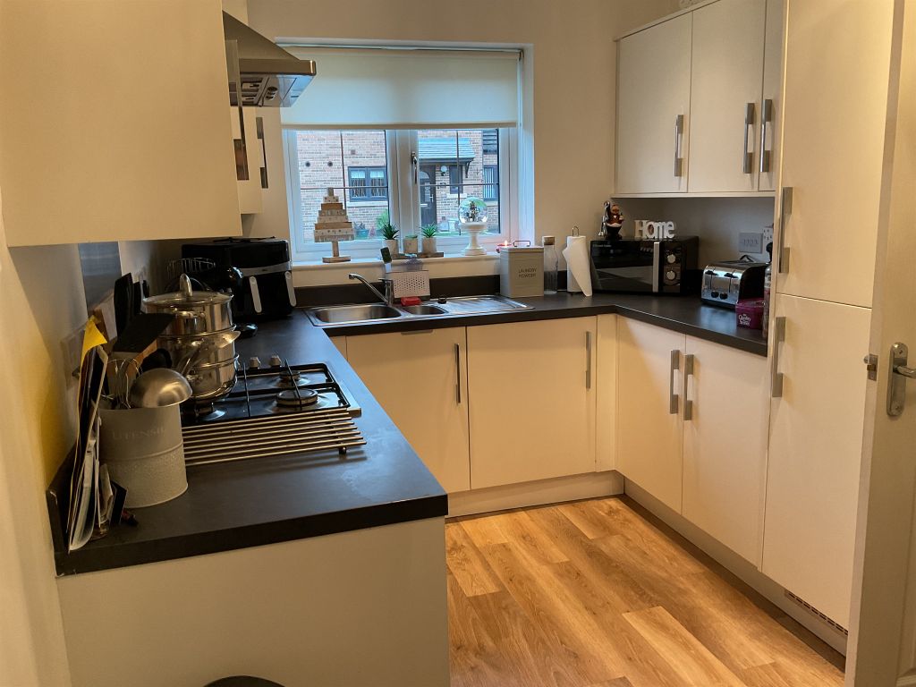 Property photo 2 of 12